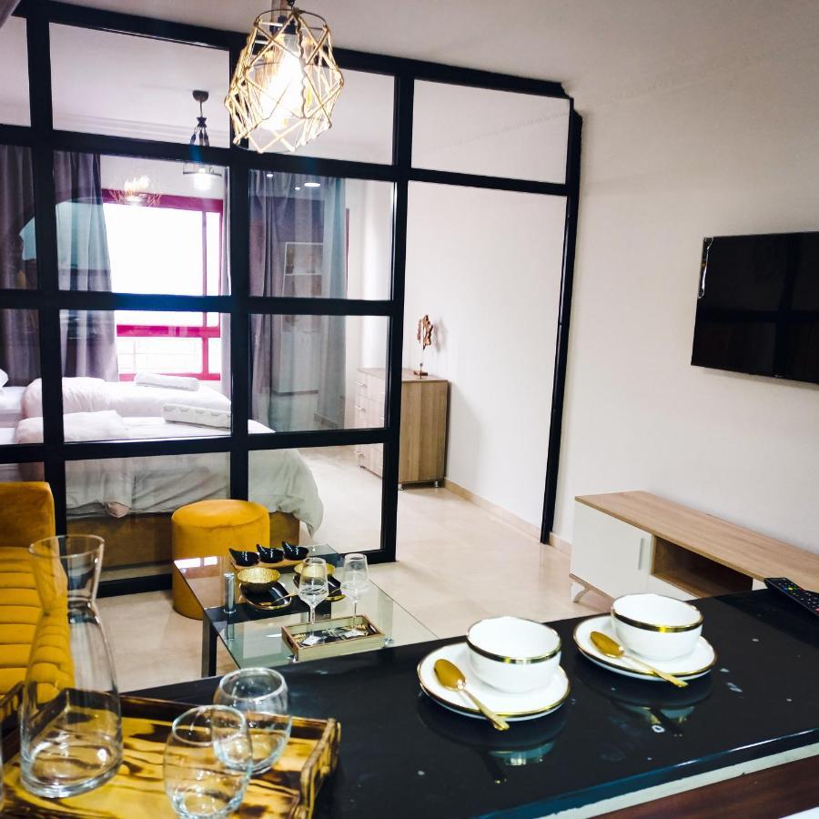 Nouveau Appartement Au Plein Centre-Ville En Face Hilton タンジェ エクステリア 写真