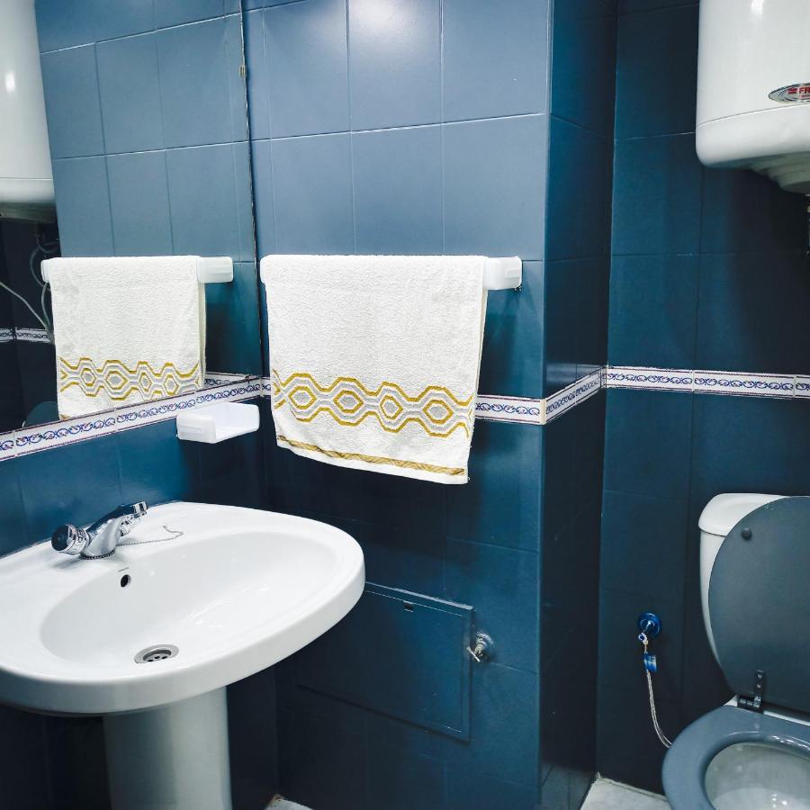 Nouveau Appartement Au Plein Centre-Ville En Face Hilton タンジェ エクステリア 写真