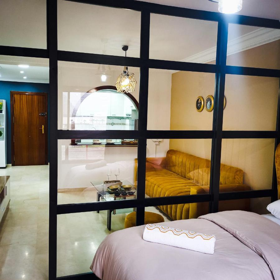 Nouveau Appartement Au Plein Centre-Ville En Face Hilton タンジェ エクステリア 写真
