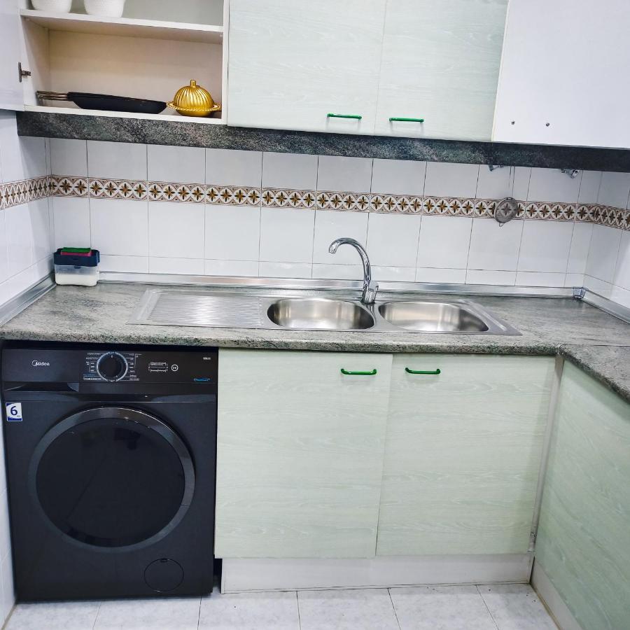 Nouveau Appartement Au Plein Centre-Ville En Face Hilton タンジェ エクステリア 写真