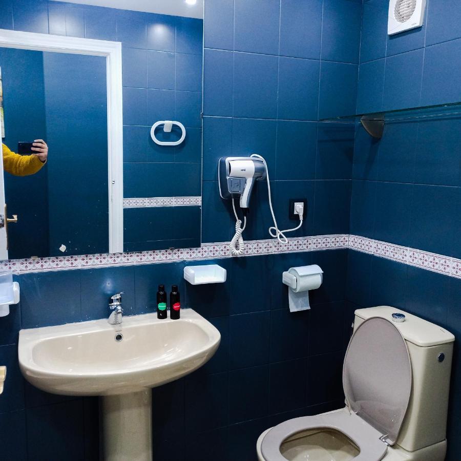 Nouveau Appartement Au Plein Centre-Ville En Face Hilton タンジェ エクステリア 写真